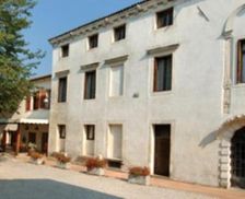 Italy Veneto Montegalda vacation rental compare prices direct by owner 14170819