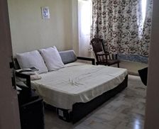 India Maharashtra Mumbai vacation rental compare prices direct by owner 27680156
