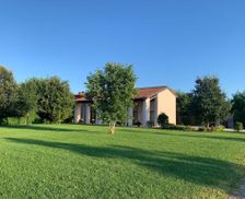 Italy Veneto Sommacampagna vacation rental compare prices direct by owner 14214658