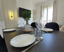 France Hauts-de-Seine Asnières-sur-Seine vacation rental compare prices direct by owner 29364333