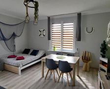 Poland Pomerania Gdynia vacation rental compare prices direct by owner 29473799