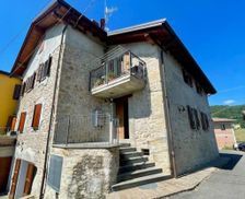 Italy Emilia-Romagna Pavullo nel Frignano vacation rental compare prices direct by owner 28114475