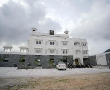 India Rajasthan Udaipur vacation rental compare prices direct by owner 28417992