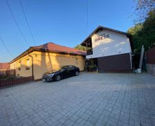 Romania Hunedoara Lupeni vacation rental compare prices direct by owner 13606193