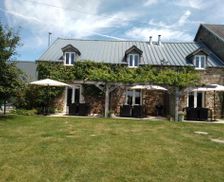 France Pays de la Loire Saint-Calais-du-Désert vacation rental compare prices direct by owner 35796352