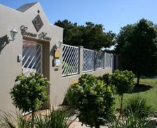 South Africa Eastern Cape Summerstrand vacation rental compare prices direct by owner 28951253