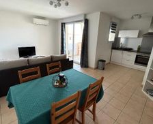 France Languedoc-Roussillon Mèze vacation rental compare prices direct by owner 10746381