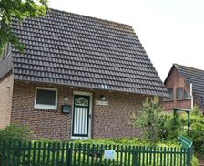 Germany Lower-Saxony Greetsiel vacation rental compare prices direct by owner 33698567