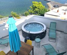 Croatia Sibenik-Knin County Bilice vacation rental compare prices direct by owner 27671269