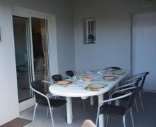 France Pays de la Loire Saint-Gilles-Croix-de-Vie vacation rental compare prices direct by owner 3911613