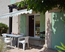 France Occitanie Fleury-Saint-Pierre-la-Mer vacation rental compare prices direct by owner 10092986