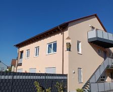 Germany Rhineland-Palatinate Maikammer vacation rental compare prices direct by owner 35586093