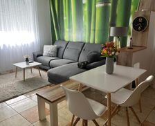 Hungary Baranya Komló vacation rental compare prices direct by owner 27394551