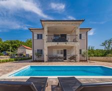 Croatia Krk Vantacici vacation rental compare prices direct by owner 33699290