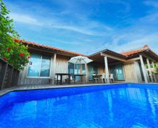 Japan Okinawa Nago vacation rental compare prices direct by owner 13480817