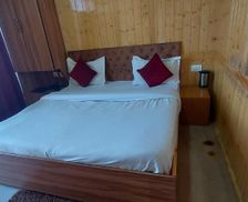 India Himachal Pradesh Kūfrī vacation rental compare prices direct by owner 27464445