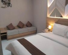 Indonesia East Java Sengkaling vacation rental compare prices direct by owner 33620253