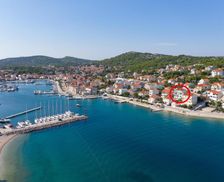 Croatia Sibenik-Knin Jezera vacation rental compare prices direct by owner 3991155