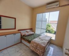 Indonesia  Randusari vacation rental compare prices direct by owner 35158504