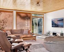 United States California Big Bear City vacation rental compare prices direct by owner 29477999