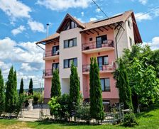 Romania Brasov Sâmbăta de Sus vacation rental compare prices direct by owner 13710049