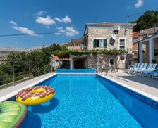 Croatia Split-Dalmatia County Zrnovnica (Split) vacation rental compare prices direct by owner 33465907