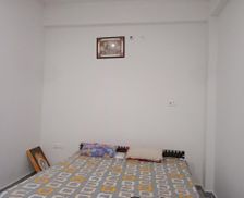 India Uttar Pradesh Itaunja vacation rental compare prices direct by owner 35301487