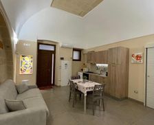 Italy Apulia Oria vacation rental compare prices direct by owner 14148203