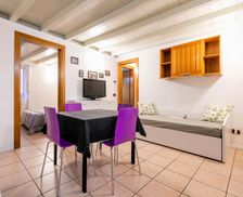 Italy Veneto Verona vacation rental compare prices direct by owner 32342252