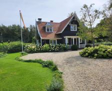 Netherlands Noord-Holland Naarden vacation rental compare prices direct by owner 14188477