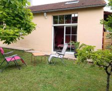 France  Courtois-sur-Yonne vacation rental compare prices direct by owner 35577899