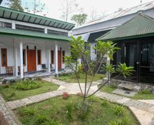 Indonesia Central Java Garung vacation rental compare prices direct by owner 35264411