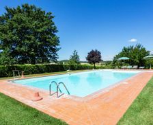 Italy Tuscany Casole dʼElsa vacation rental compare prices direct by owner 26677569