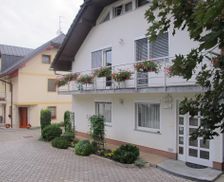 Slovenia Dolenjska (Lower Carniola) Novo Mesto vacation rental compare prices direct by owner 13750982