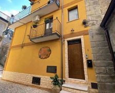 Italy Sicily Motta Camastra vacation rental compare prices direct by owner 26671527