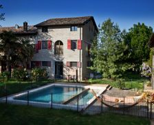 Italy Emilia-Romagna Cento vacation rental compare prices direct by owner 13773492