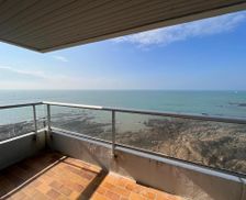 France Pays de la Loire Les Sables-d'Olonne vacation rental compare prices direct by owner 24895218