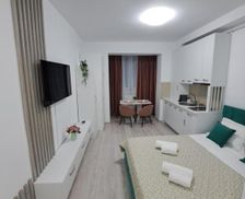 Romania Bacău Onești vacation rental compare prices direct by owner 35360055