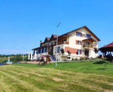 Romania Hunedoara Haţeg vacation rental compare prices direct by owner 13747160