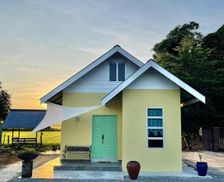 Malaysia Terengganu Kampong Tandok vacation rental compare prices direct by owner 35126028