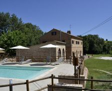 Italy Marche Treia vacation rental compare prices direct by owner 16716954