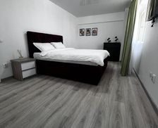 Romania Iaşi Iaşi vacation rental compare prices direct by owner 35352380