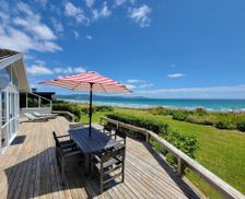 New Zealand Waikato Matarangi vacation rental compare prices direct by owner 15809646
