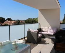 France Languedoc-Roussillon SAINT CYPRIEN PLAGE vacation rental compare prices direct by owner 29855255