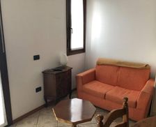 Italy Emilia-Romagna Forlì vacation rental compare prices direct by owner 35458612