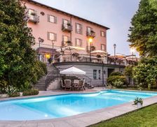 Italy Piedmont Tigliole vacation rental compare prices direct by owner 13777902