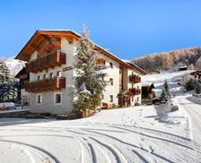 Italy Lombardy Livigno vacation rental compare prices direct by owner 14373249