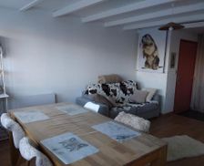 France Provence-Alpes-Côte d'Azur Laye vacation rental compare prices direct by owner 33601439