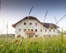 Slovenia Gorenjska Spodnja Sorica vacation rental compare prices direct by owner 13601644