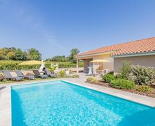 France Burgundy Vinzelles vacation rental compare prices direct by owner 18526144